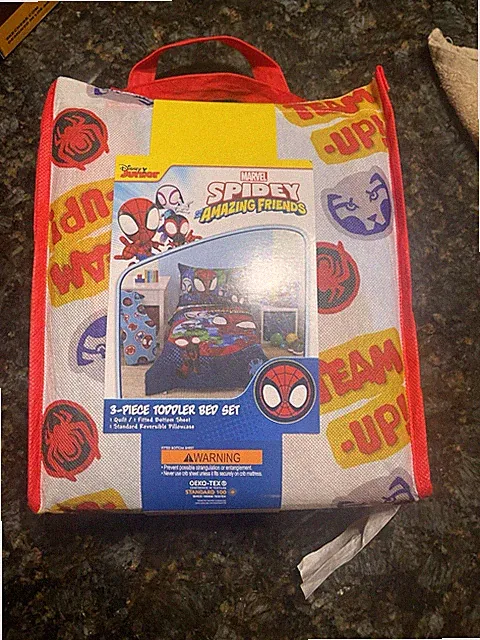 Disney 3 Pc Toddler Bedding, Comforter, Fitted Sheet, Pillowcase, Spider Man