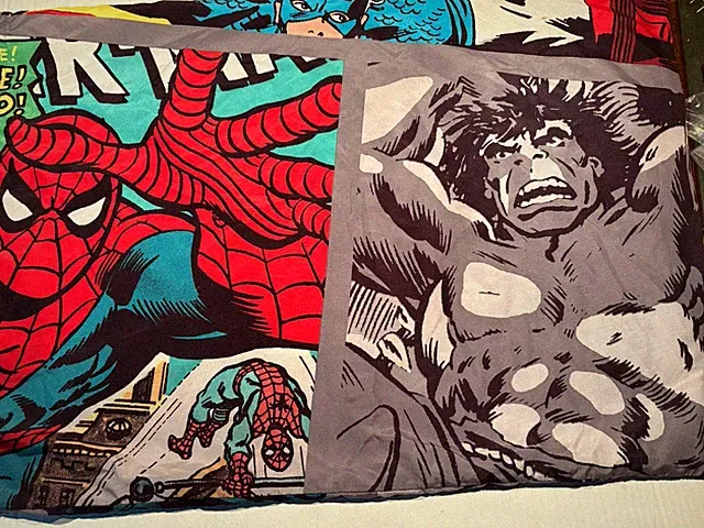 Marvel Comics PILLOW CASE AVENGERS Spiderman Captain America Iron Man Hulk