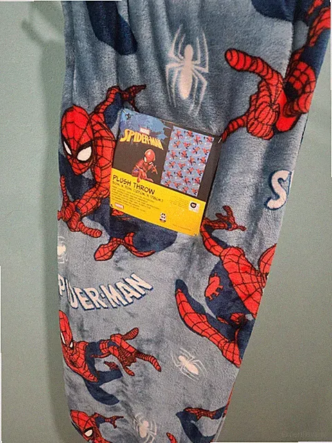 MARVEL SPIDER-MAN PLUSH THROW 50IN X 70IN 100% POLYESTER JAY FRANCO NWT