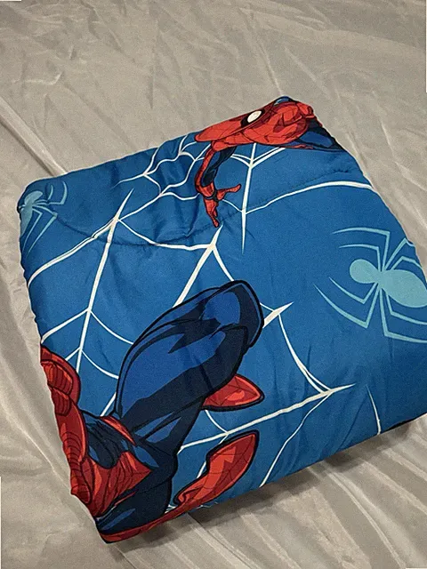 Marvel Spider-Man Reversible Twin/Full Comforter – Official Licensed Bedding