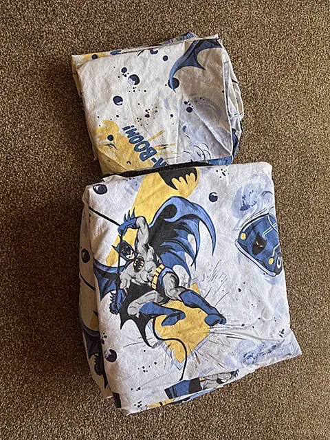 Pottery Barn Kids BATMAN Size FULL Flat, Fitted Sheet Set W/ 2 Pillow Cases